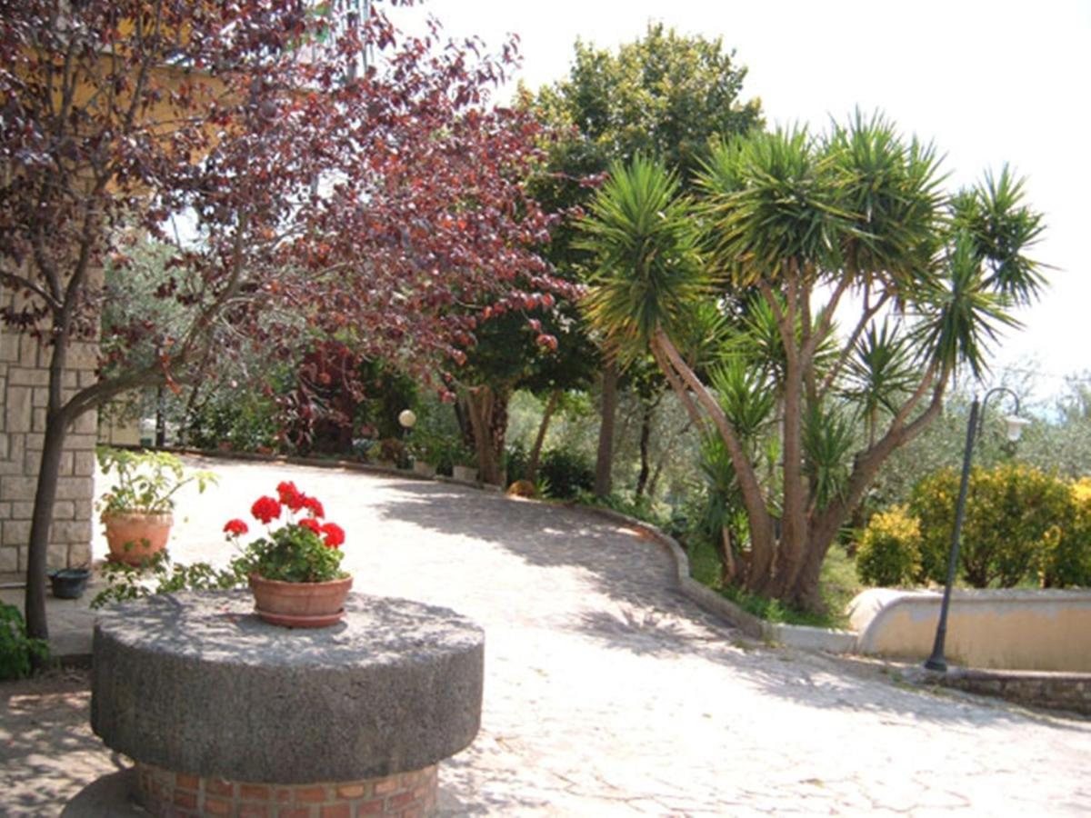 L'Uliveto Villa Montebuono  Екстериор снимка